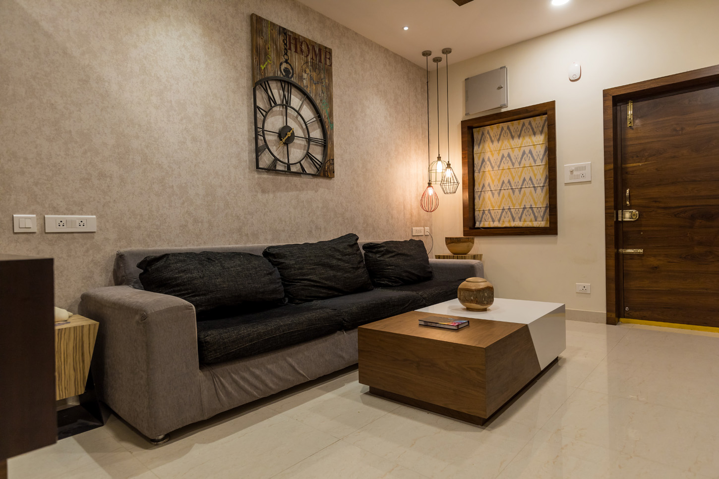 Exploring the Beauty of Rocchamp Kutani Table Lamps: A Perfect Addition to Your Home Décor