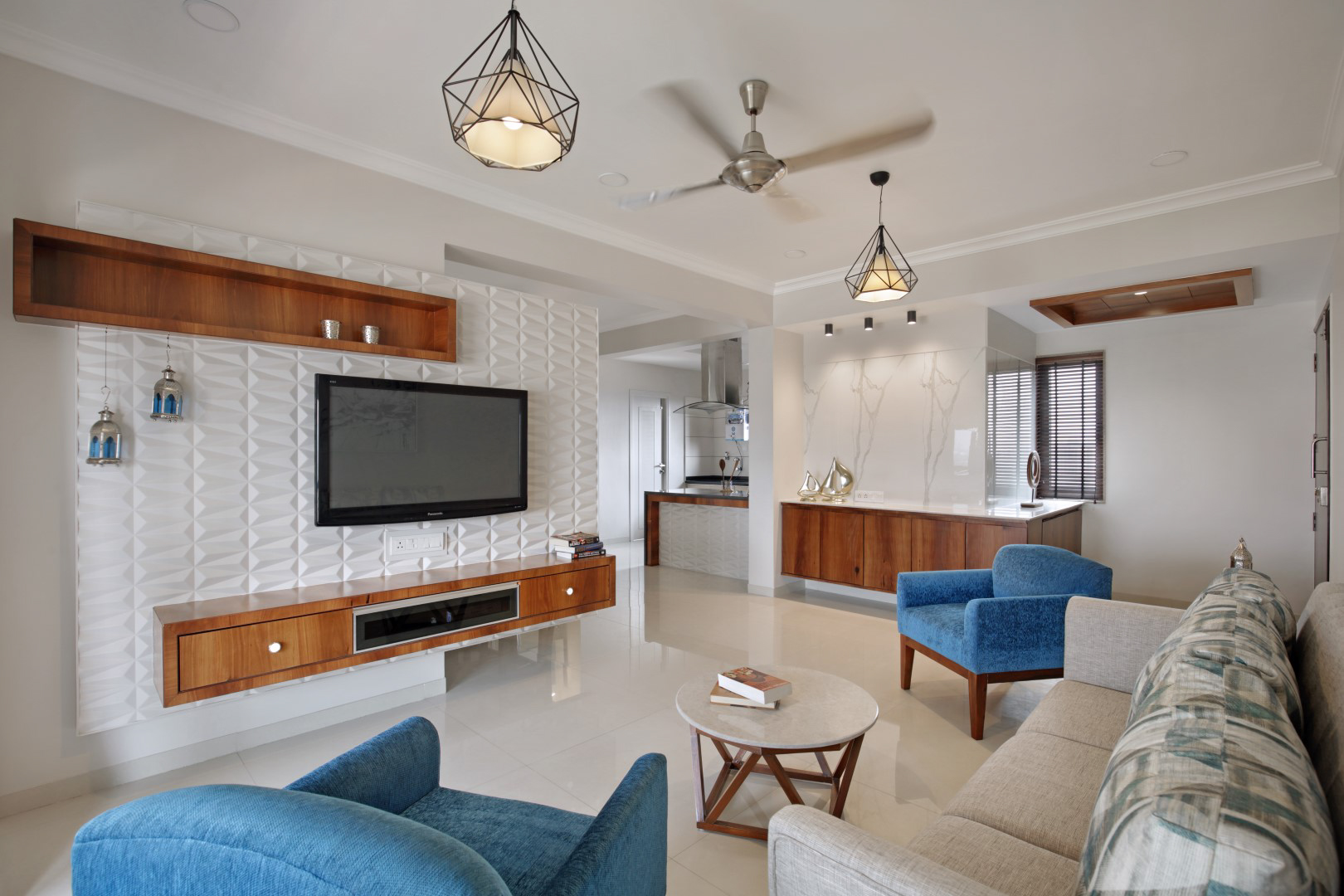 Radiant Elegance: Illuminate Your Space with Nova Luce Pendant