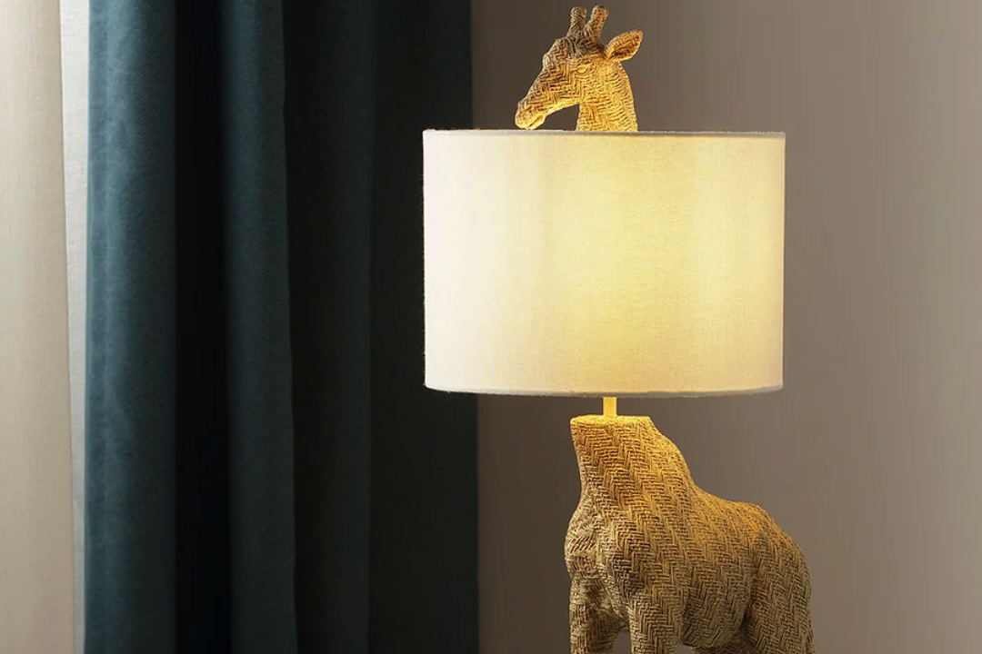 The Tall and Elegant Giraffe Table Lamp: Adding a Touch of Whimsy to Your Home Decor