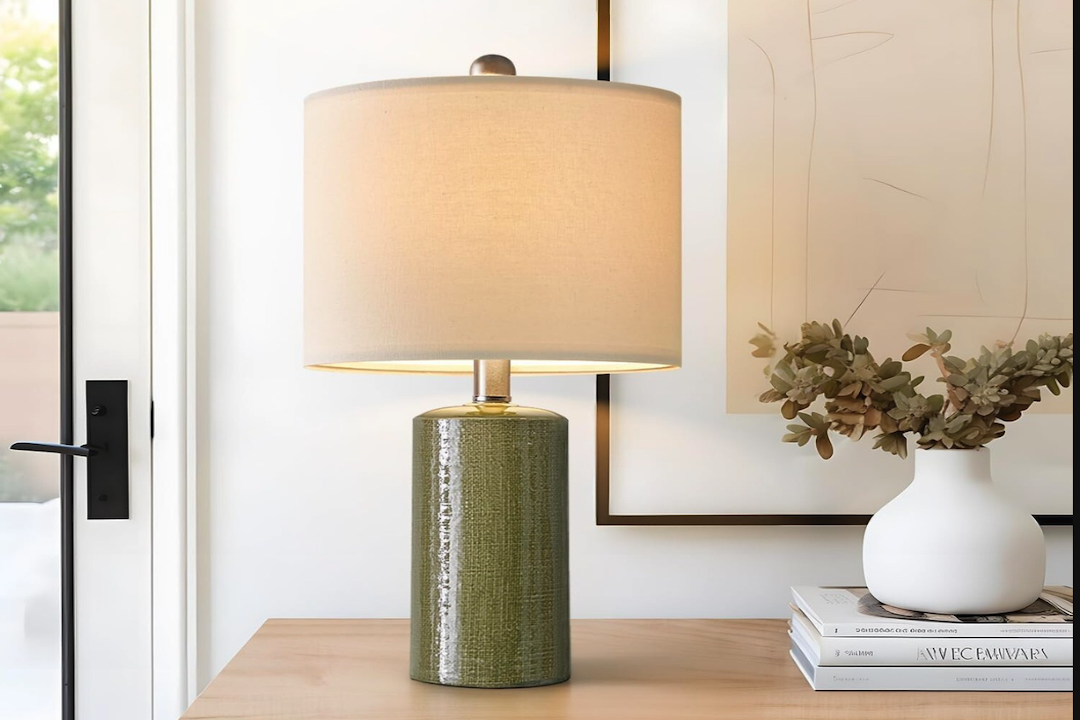 Modern Ceramic Bedside Lamps: Stylish Illumination for Your Bedroom